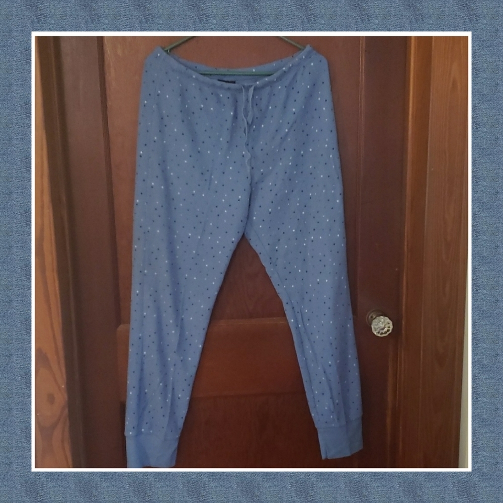 Steve pants size medium
